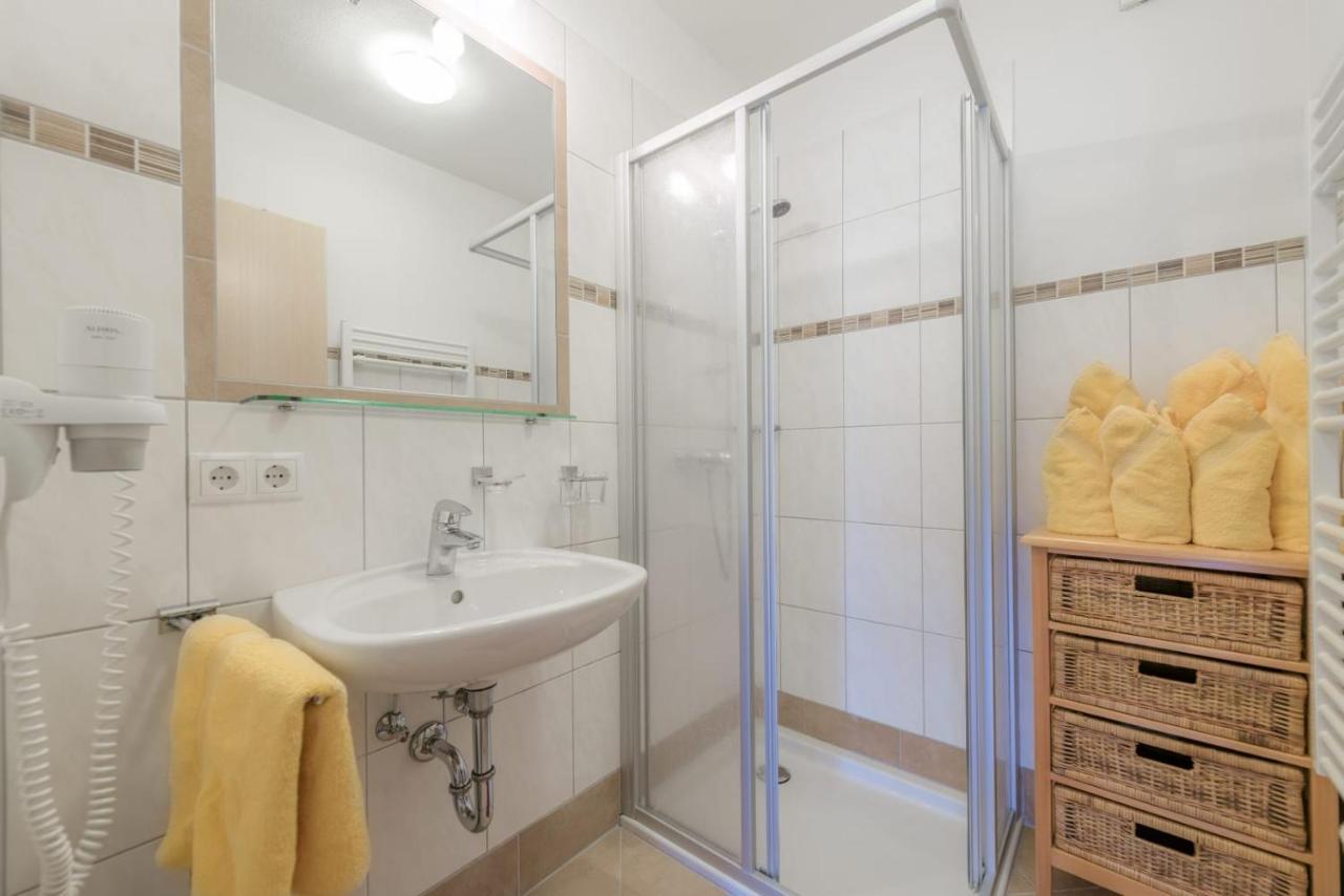 Alpenjuwel Appartements Flachau Exteriör bild