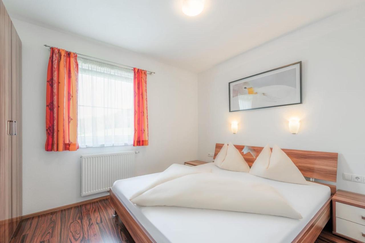 Alpenjuwel Appartements Flachau Exteriör bild