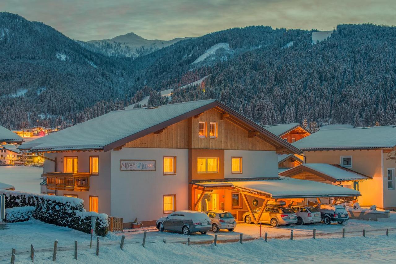 Alpenjuwel Appartements Flachau Exteriör bild